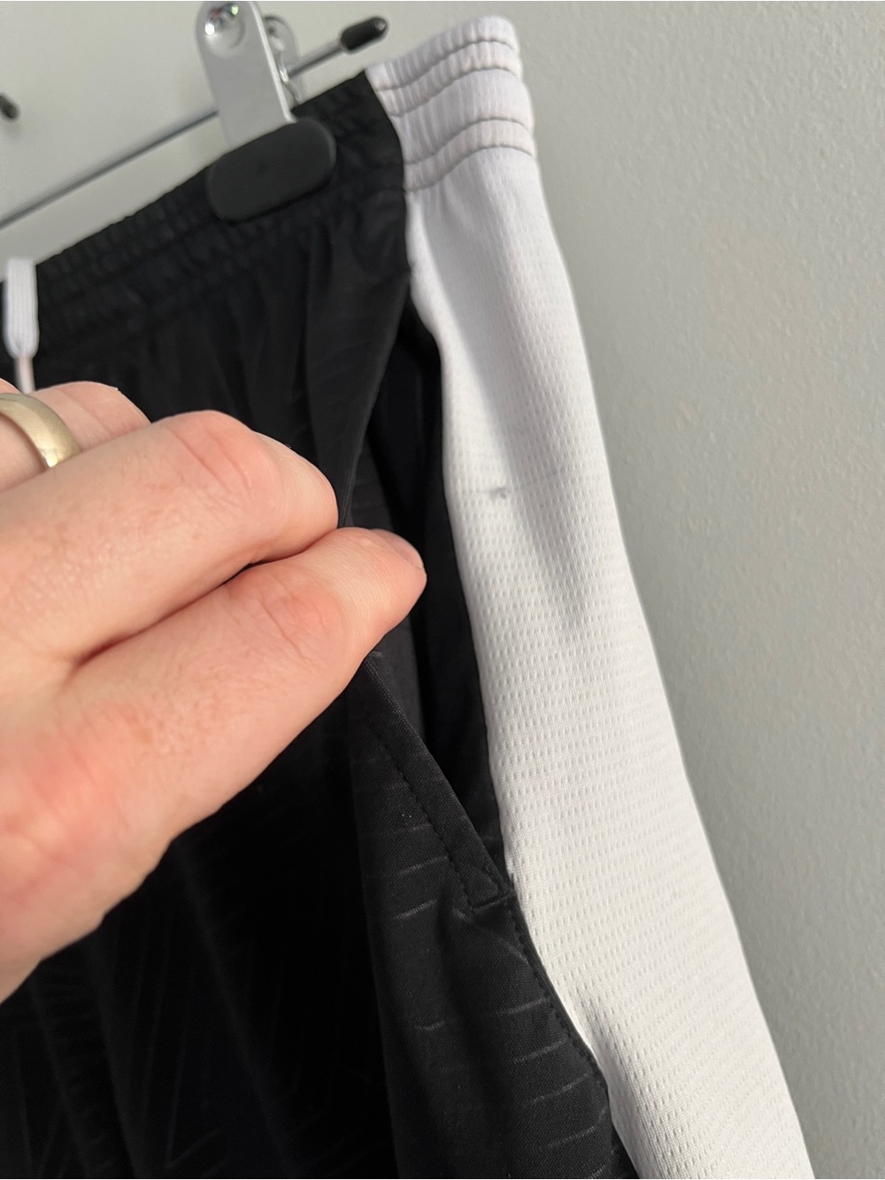 Umbro and Old Navy Boys Athletic Shorts Black and Grey XL - Picture 7 of 16